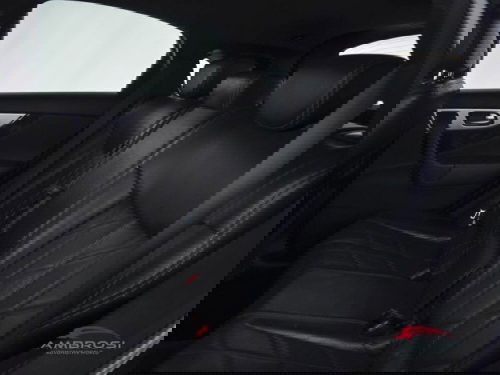 Infiniti QX70 usata a Perugia (10)