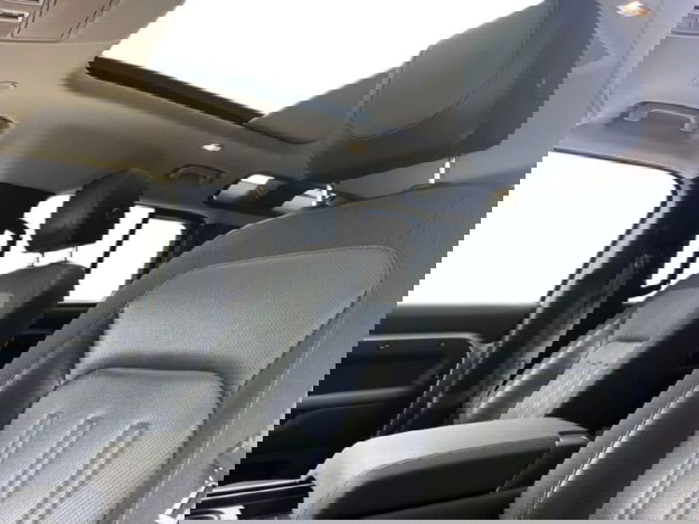 Land Rover Defender usata a Lecce (14)