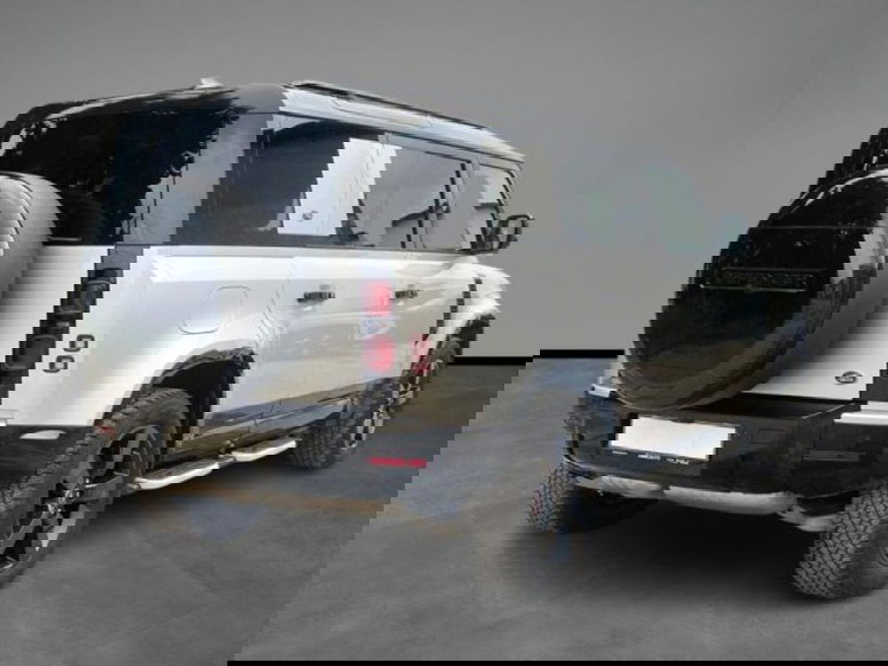 Land Rover Defender usata a Lecce (5)