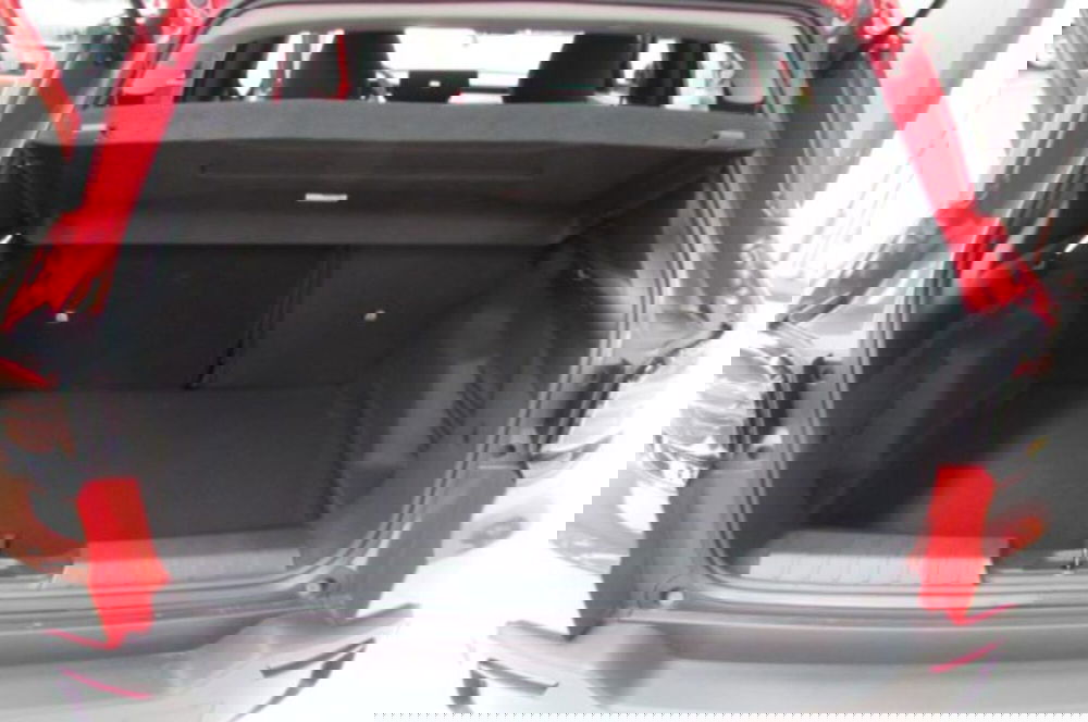 Jeep Avenger nuova a Milano (14)