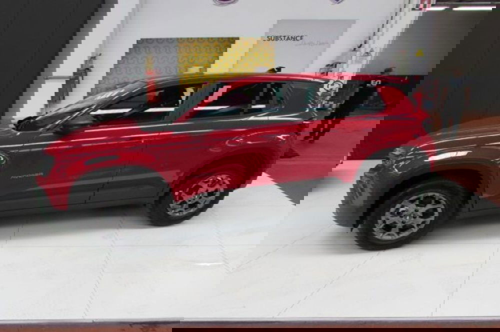 Jeep Avenger nuova a Milano (4)