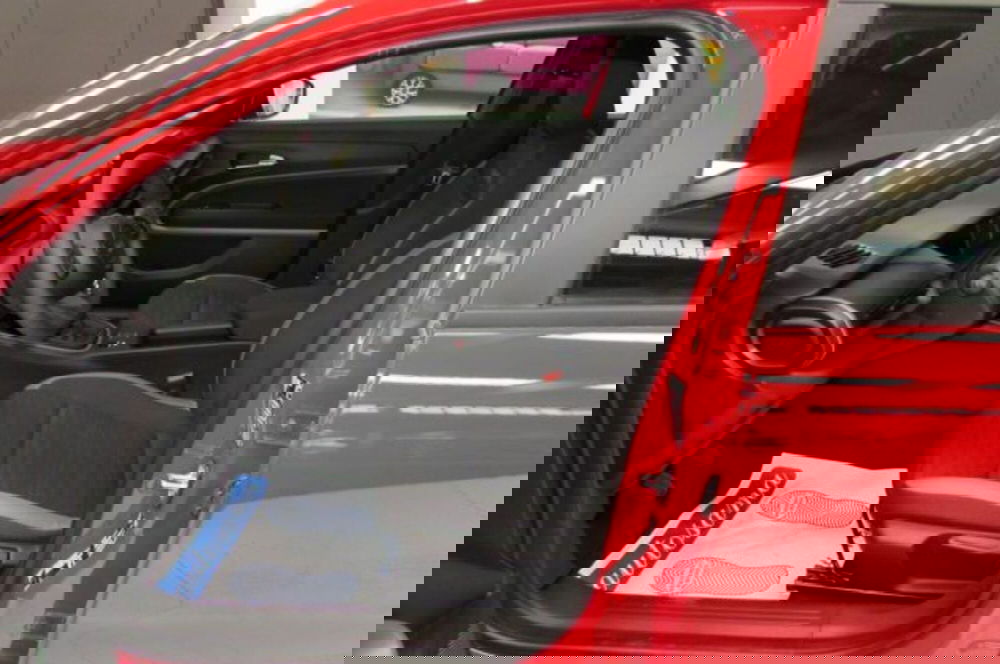 Jeep Avenger nuova a Milano (6)