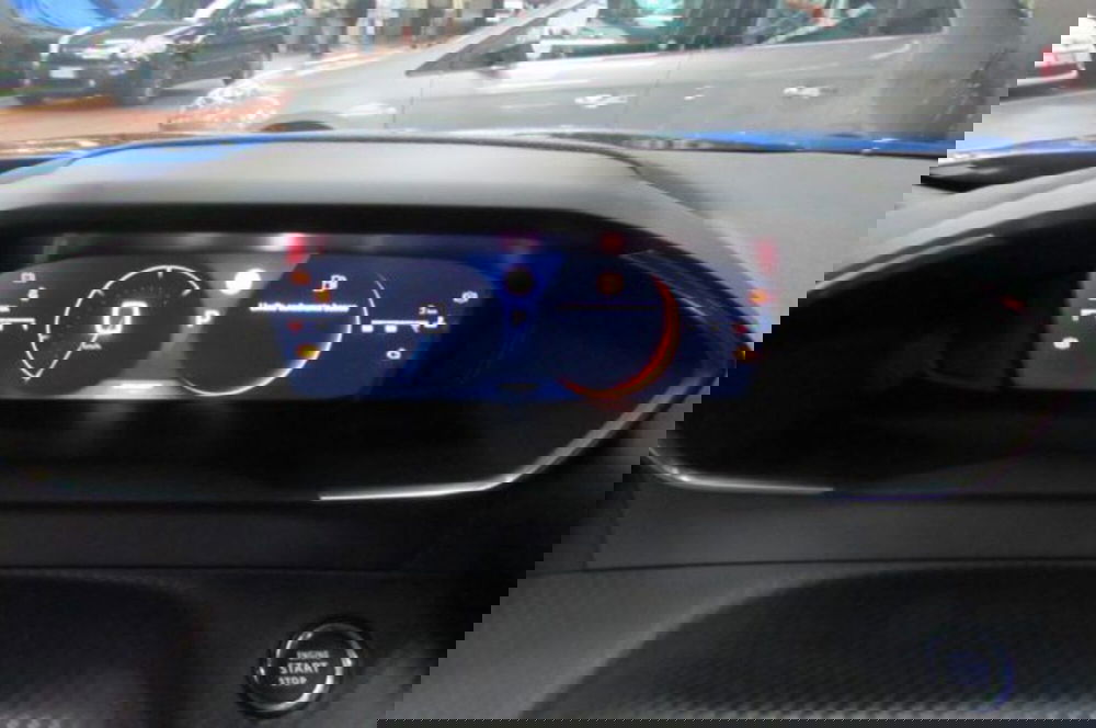 Peugeot 2008 nuova a Milano (13)