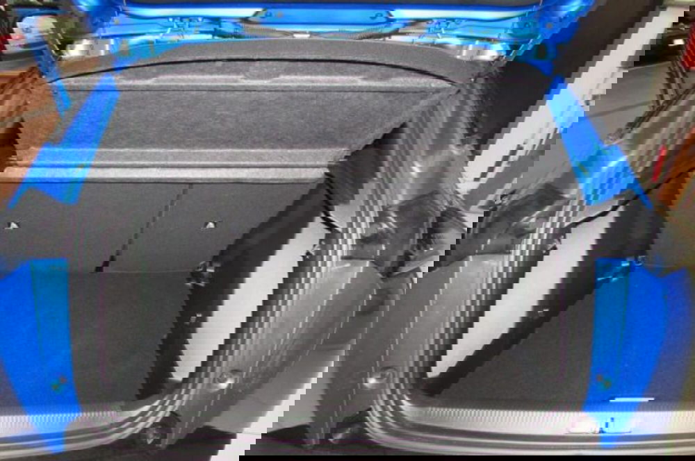 Peugeot 2008 nuova a Milano (15)