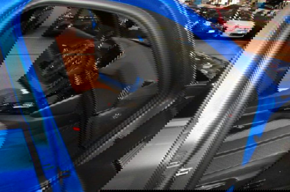 Peugeot 2008 nuova a Milano (17)