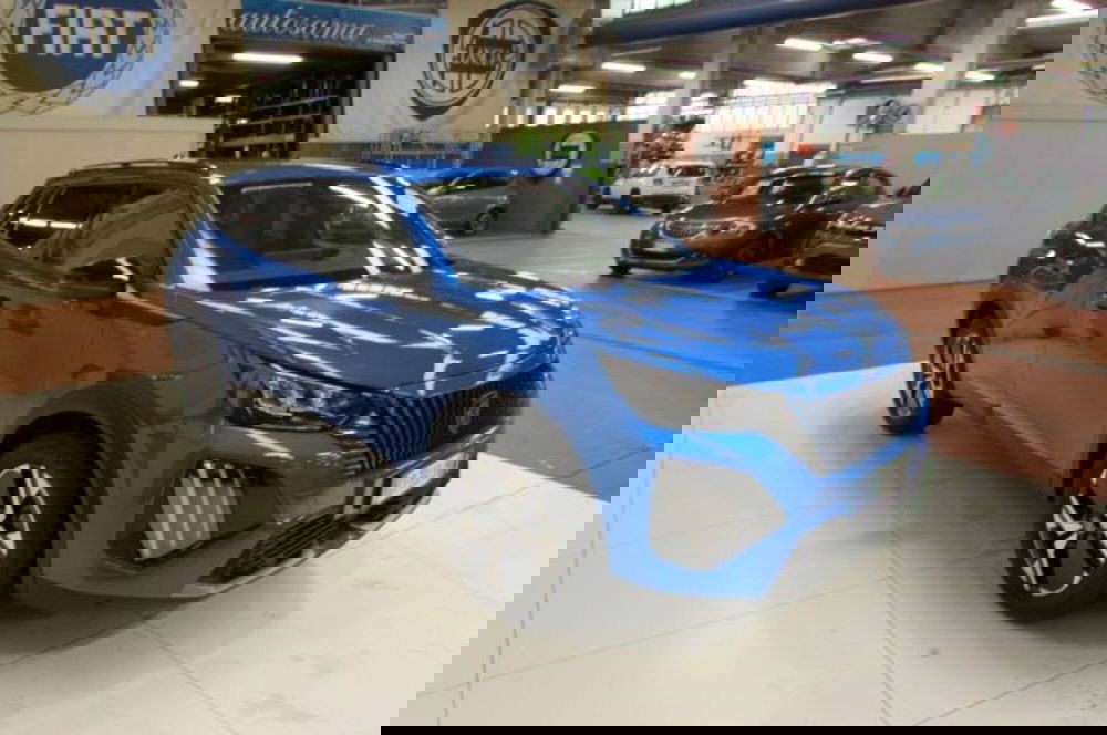 Peugeot 2008 nuova a Milano (2)