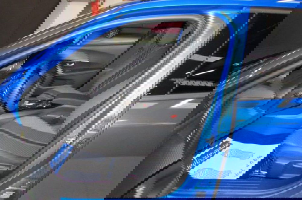 Peugeot 2008 nuova a Milano (6)