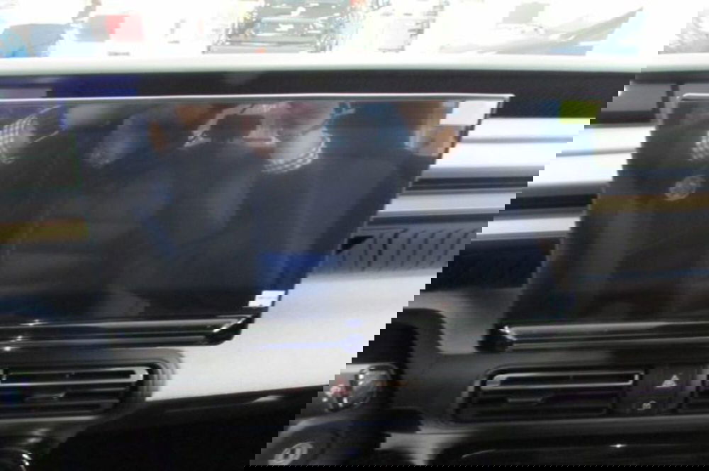 Citroen C3 Aircross nuova a Milano (9)