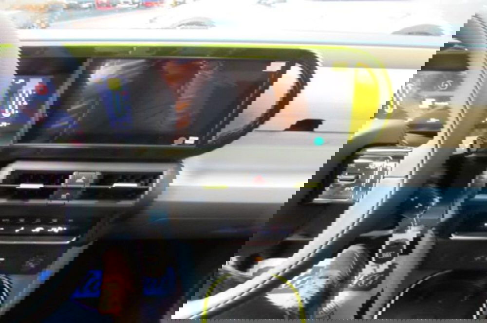 Fiat Grande Panda nuova a Milano (8)