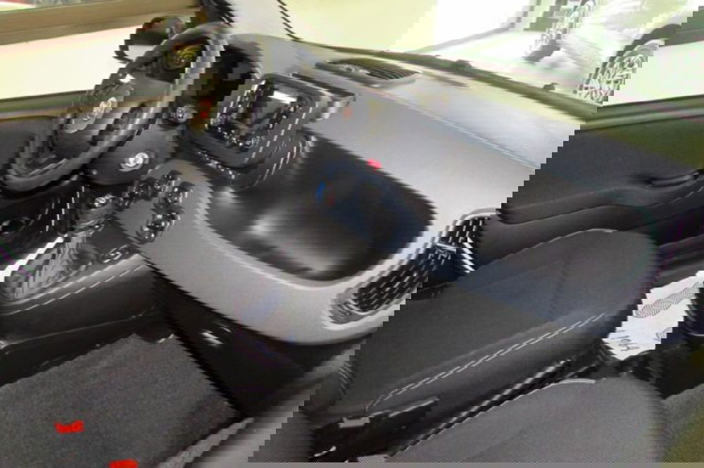 Fiat Panda nuova a Milano (14)