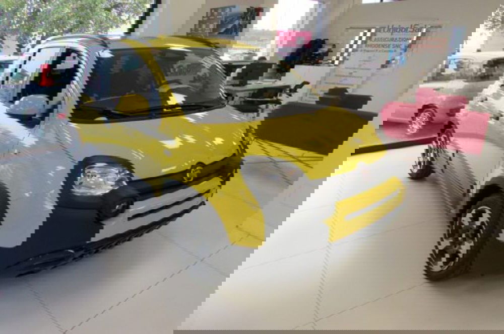 Fiat Panda nuova a Milano (2)