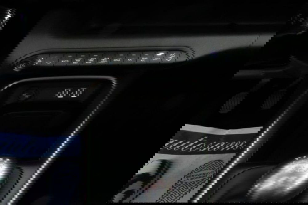 Jeep Avenger usata a Milano (10)