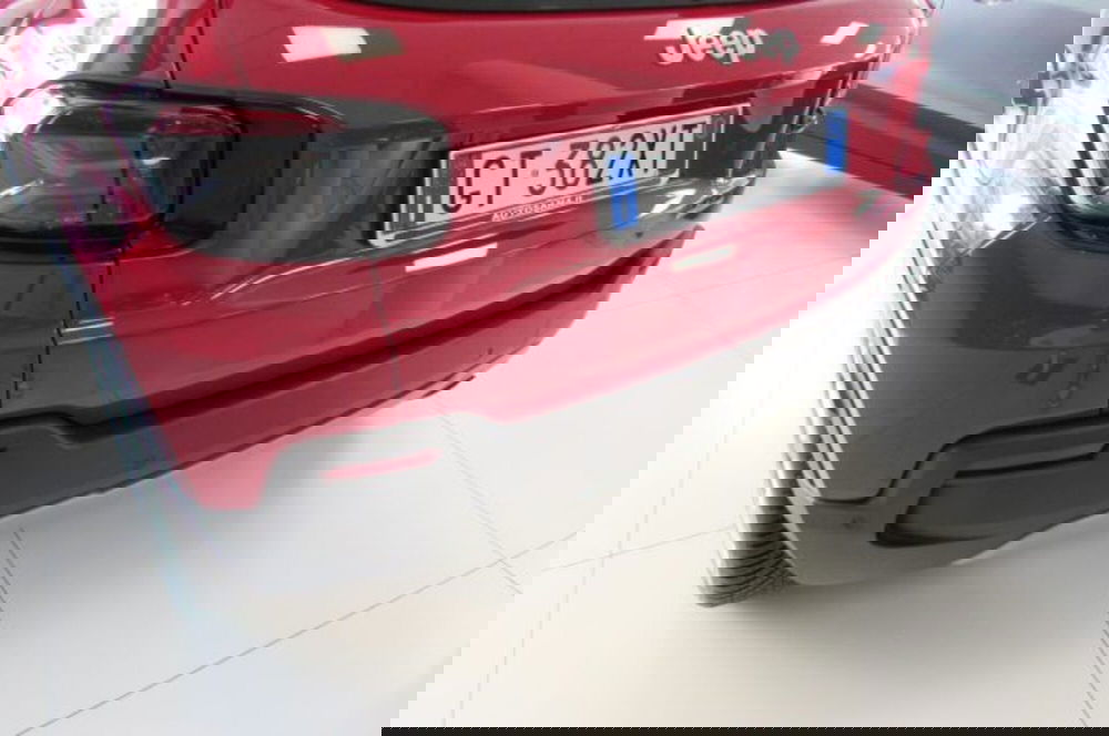 Jeep Avenger usata a Milano (15)