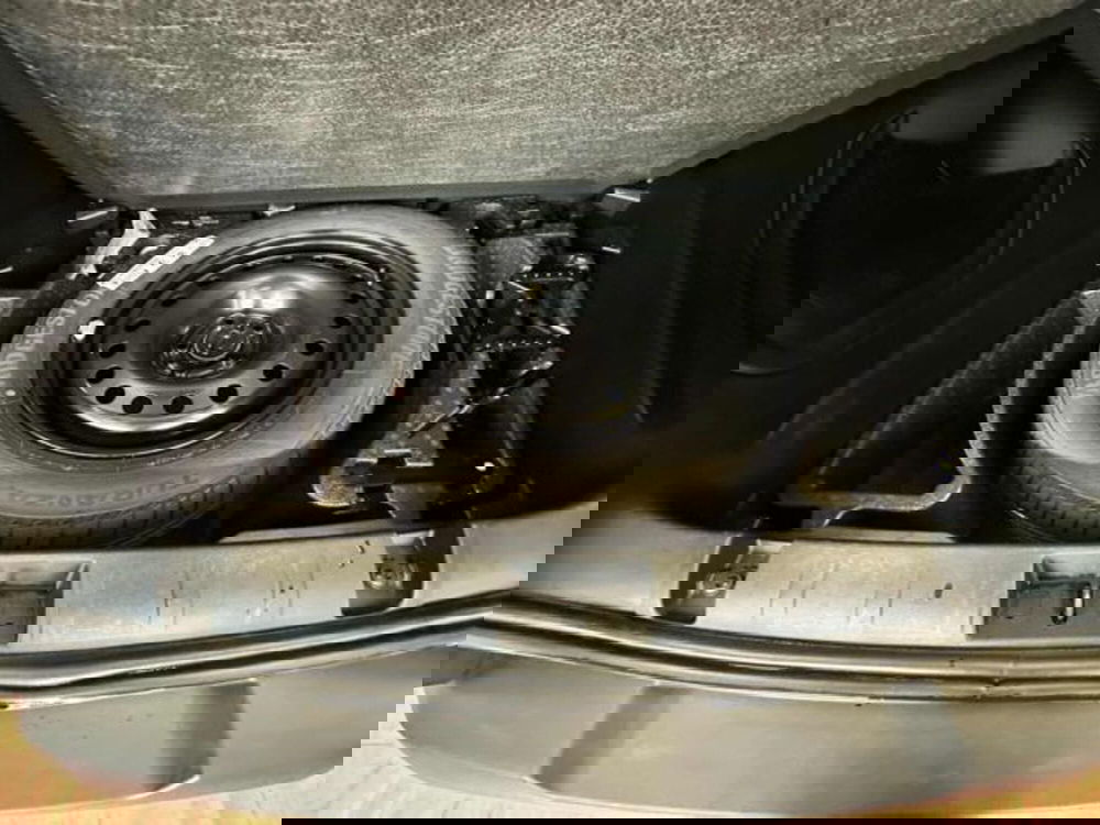 Jeep Renegade usata a Milano (12)