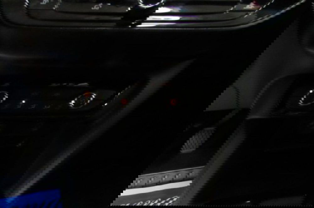 Opel Corsa nuova a Milano (10)