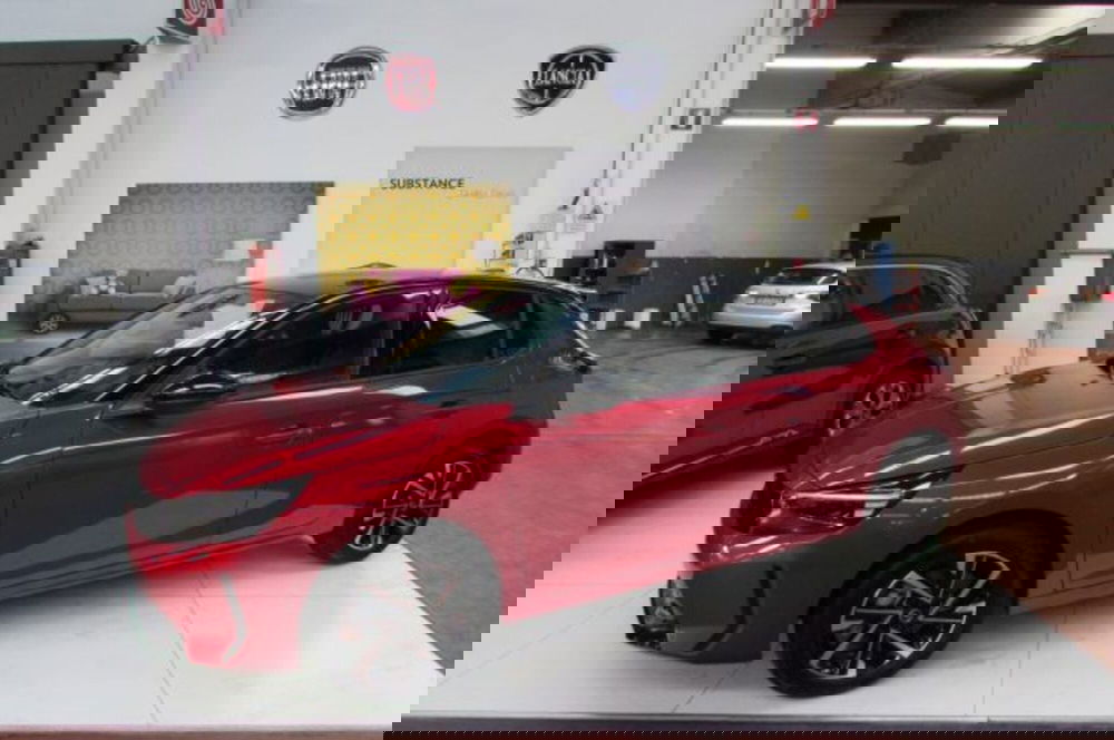 Opel Corsa nuova a Milano (4)