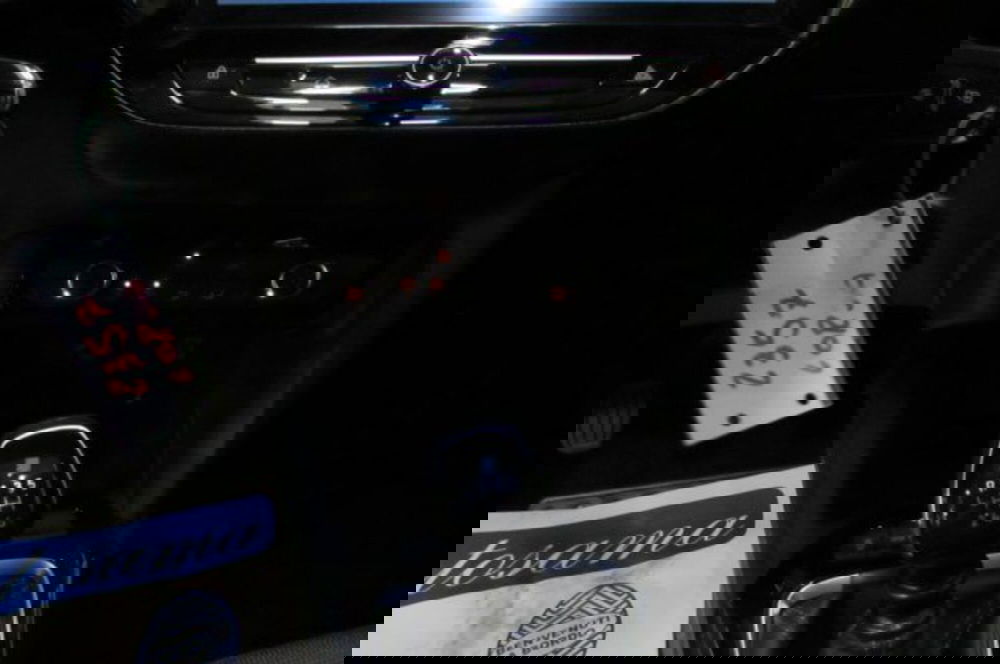 Opel Corsa nuova a Milano (10)