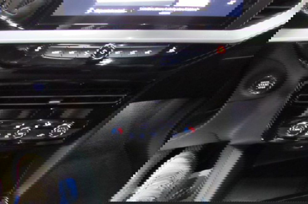 Opel Mokka usata a Milano (11)