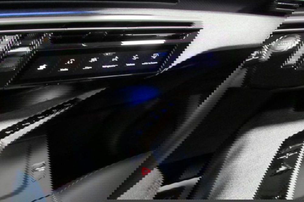 Peugeot 3008 usata a Milano (10)