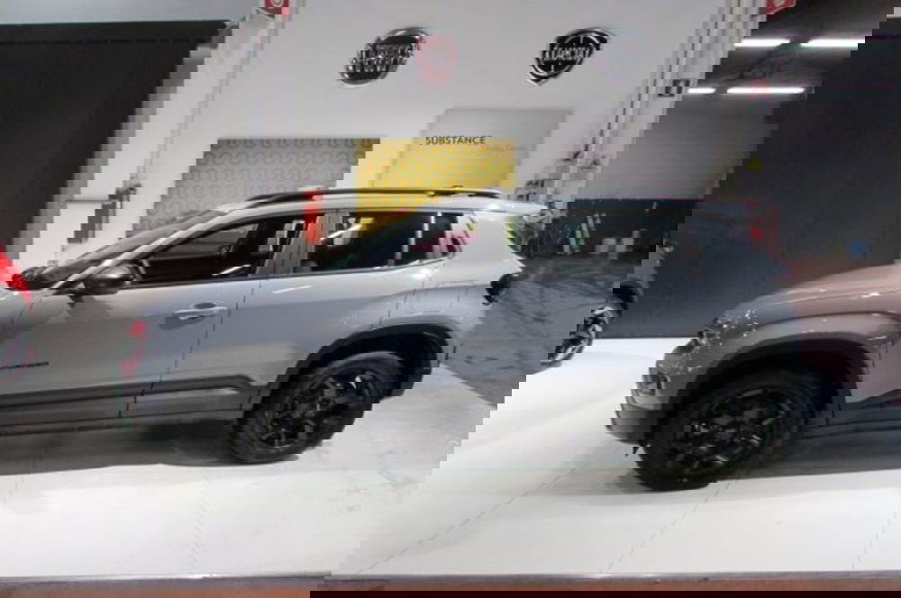 Jeep Avenger nuova a Milano (4)