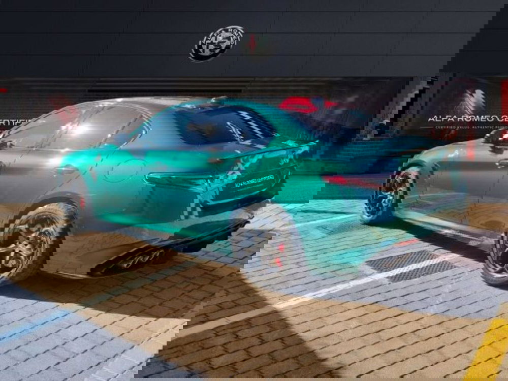 Alfa Romeo Giulia nuova a Monza e Brianza (7)