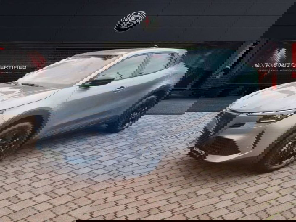 Alfa Romeo Junior nuova a Monza e Brianza