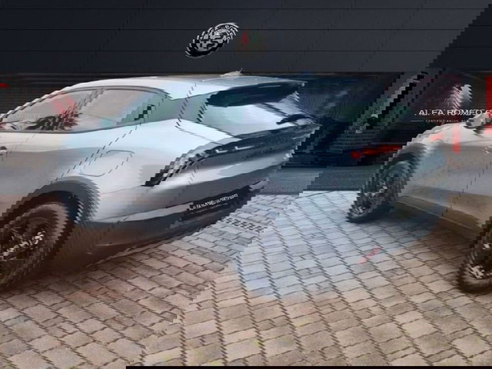 Alfa Romeo Junior nuova a Monza e Brianza (7)