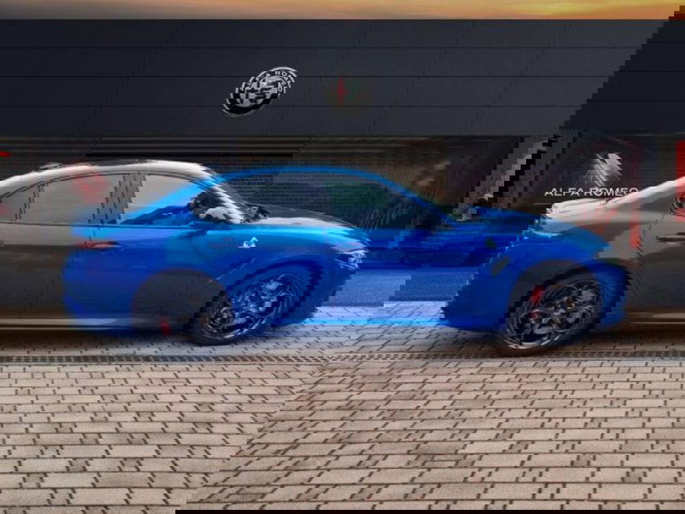 Alfa Romeo Giulia nuova a Monza e Brianza (4)