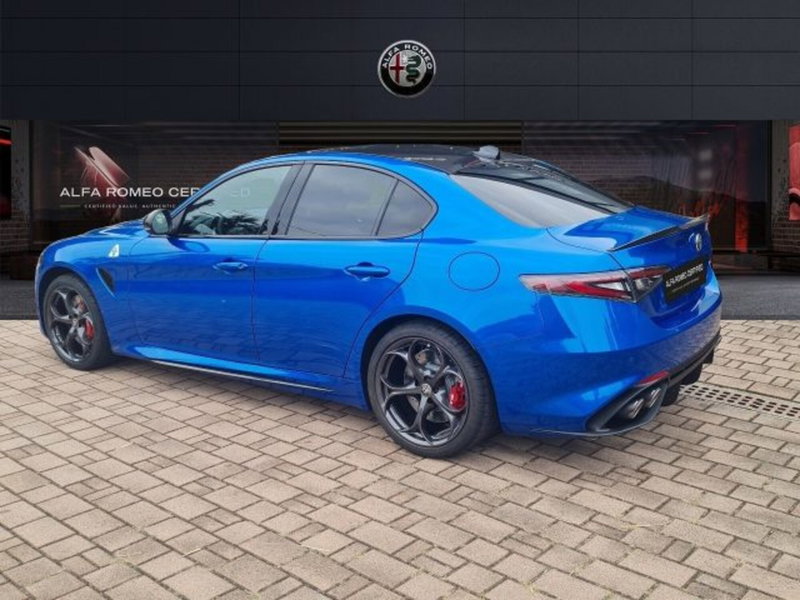 Alfa Romeo Giulia nuova a Monza e Brianza (7)