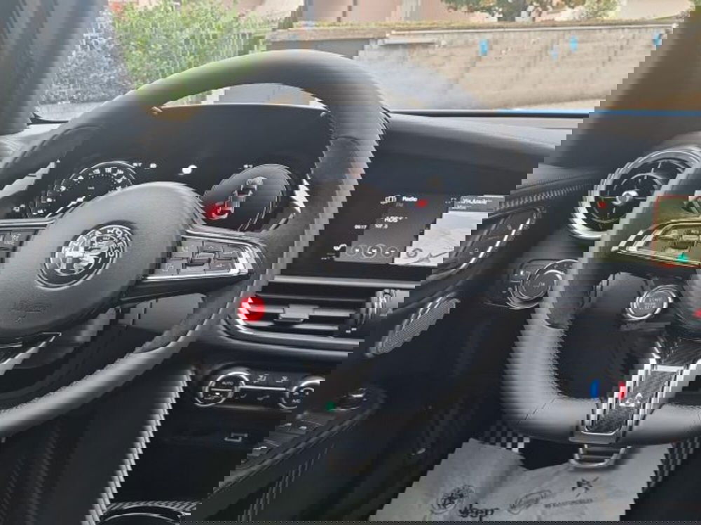 Alfa Romeo Giulia nuova a Monza e Brianza (9)