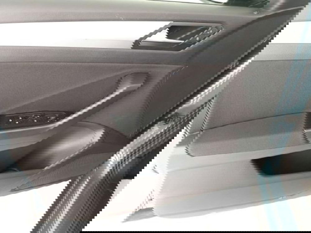 Volkswagen T-Roc usata a Matera (11)