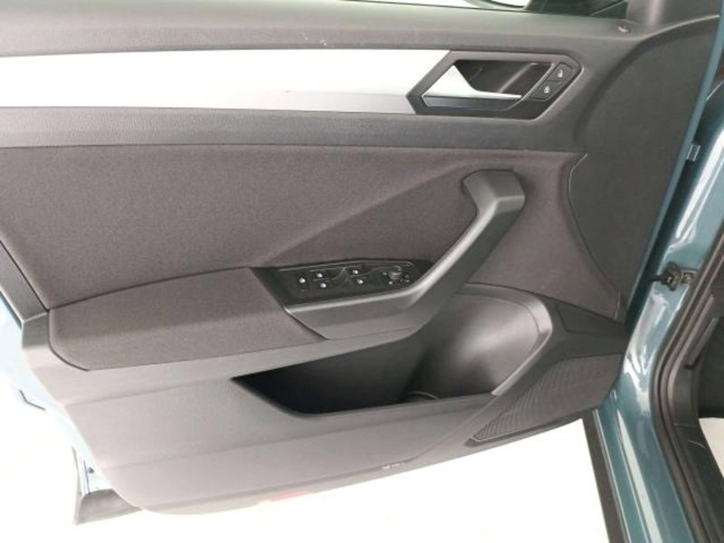 Volkswagen T-Roc usata a Matera (11)