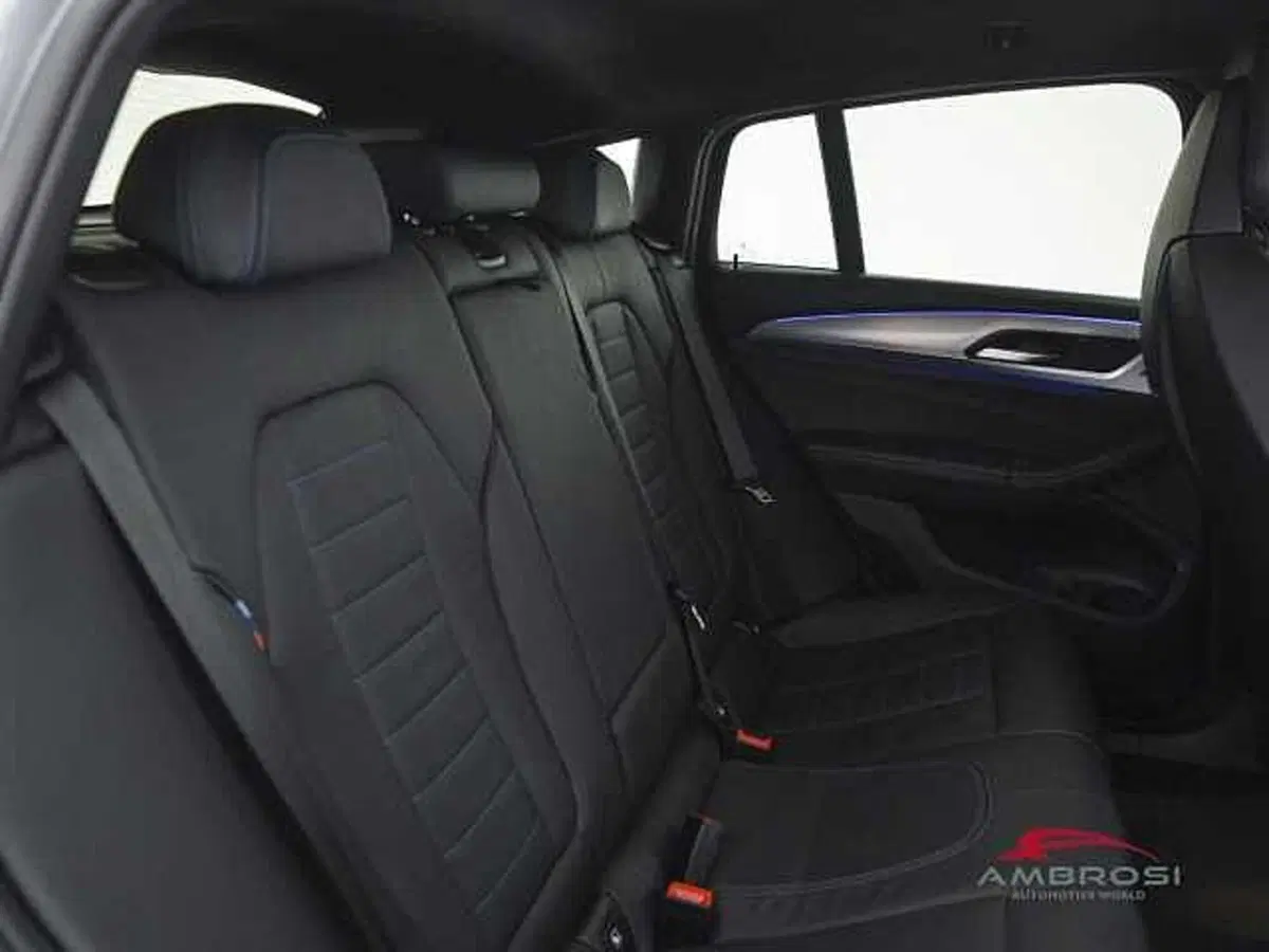 BMW X4 usata a Perugia (11)