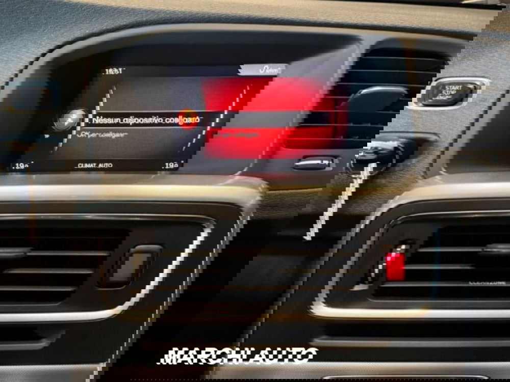 Volvo V60 Cross Country usata a Perugia (19)