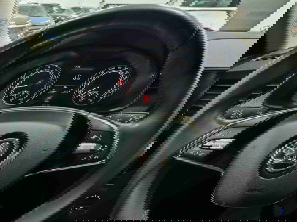 Skoda Kamiq usata a Catania (17)