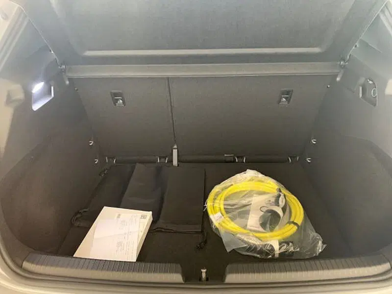 Cupra Born usata a Vicenza (12)
