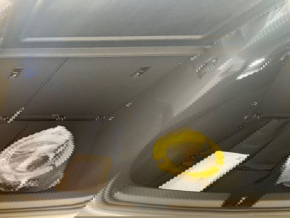 Cupra Born usata a Vicenza (12)