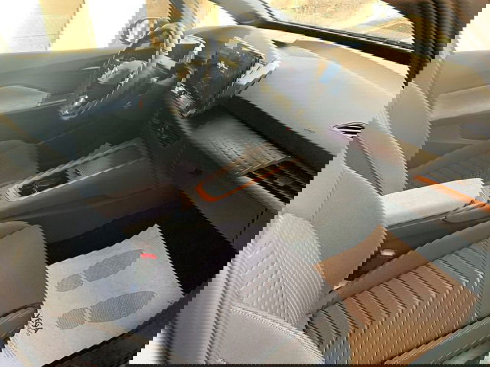 Cupra Born usata a Vicenza (14)