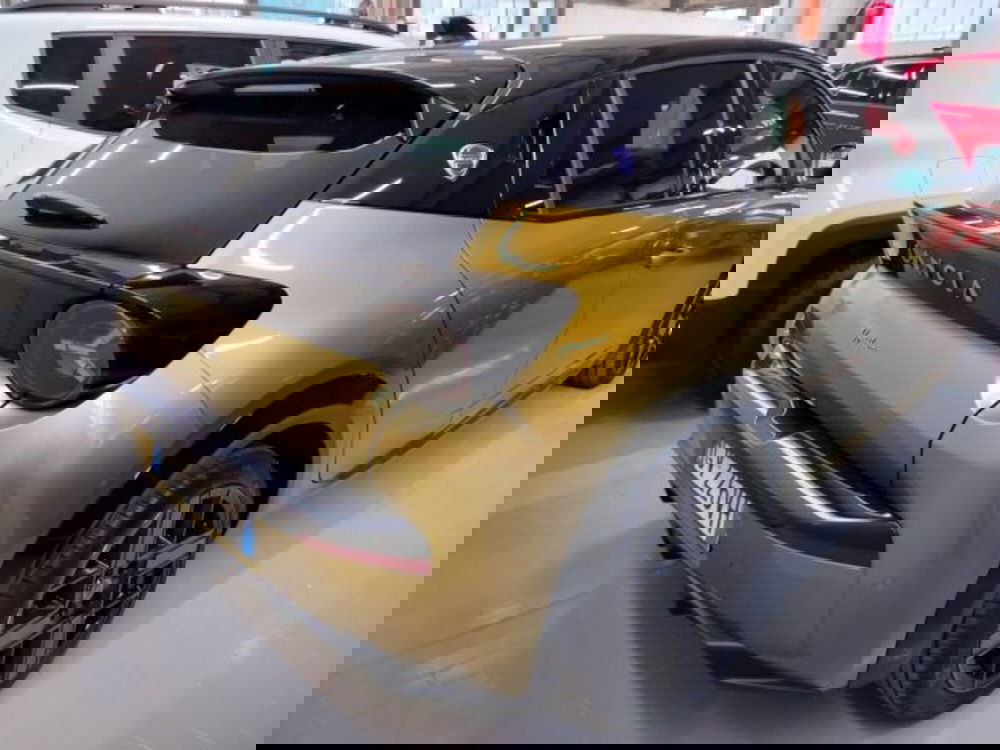 Lancia Ypsilon usata a Forlì-Cesena (7)