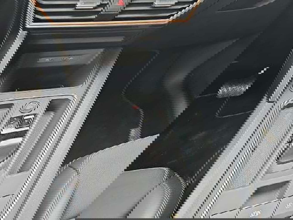 Cupra Formentor usata a Lecco (13)