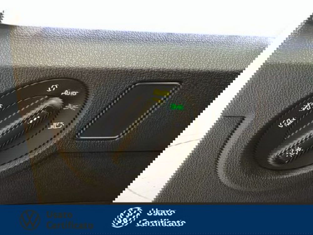 Volkswagen T-Cross usata a Vicenza (15)