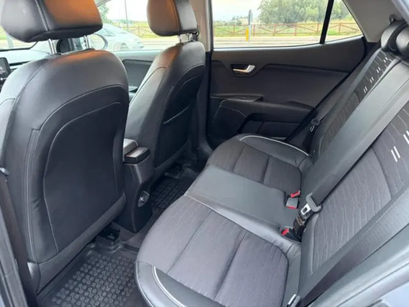 Kia Stonic usata a Sassari (4)
