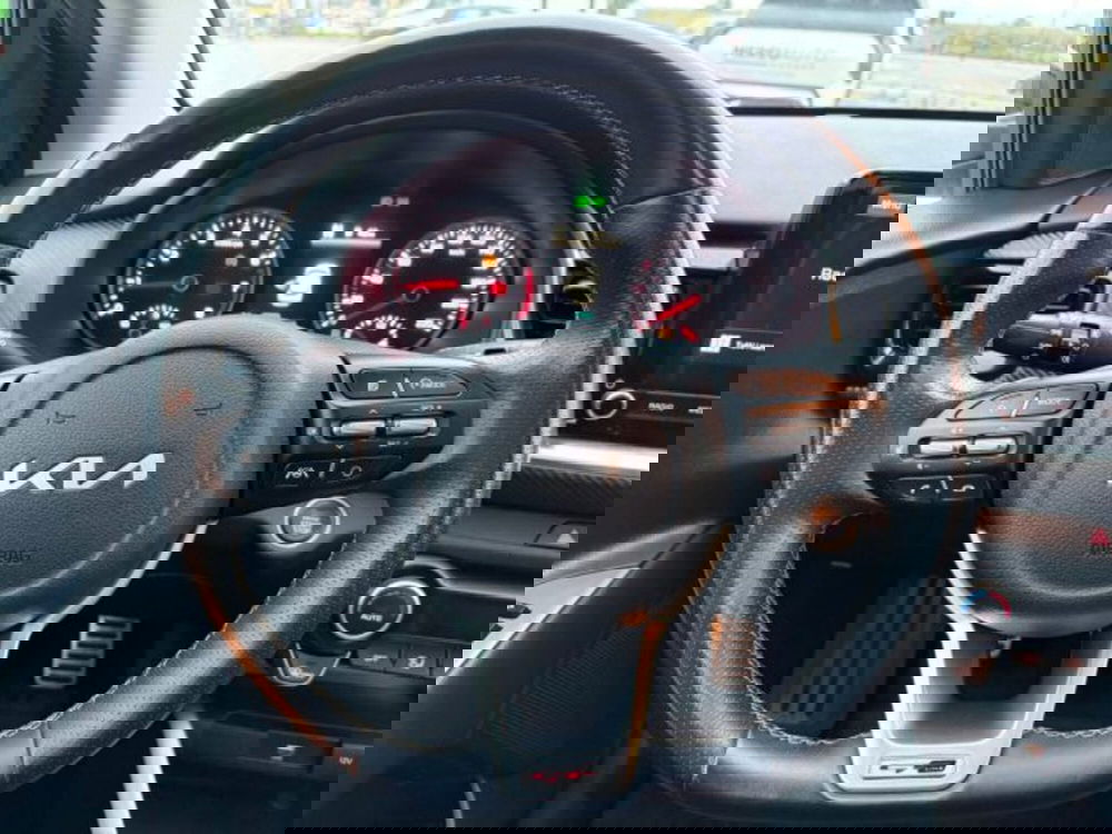 Kia Stonic usata a Sassari (8)