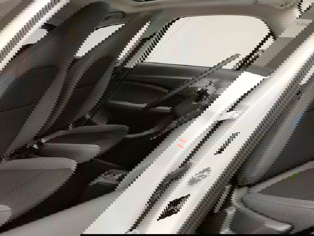 Leapmotor T03 nuova a L'Aquila (15)