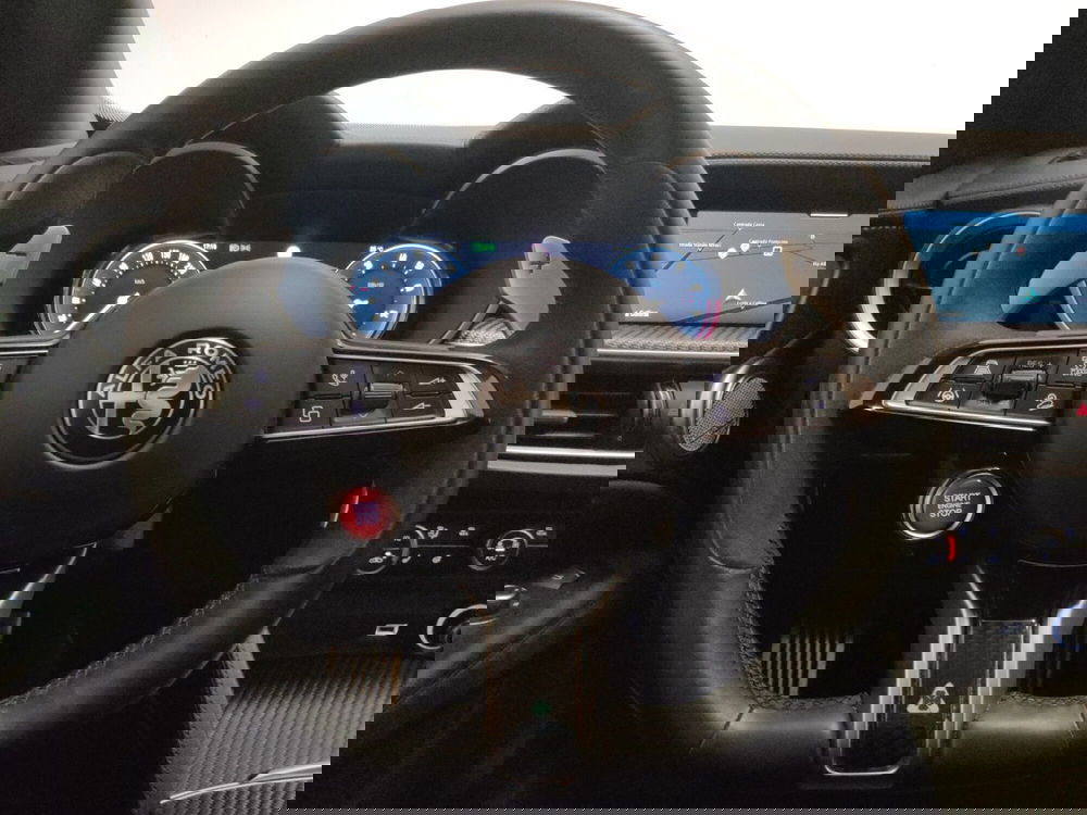 Alfa Romeo Stelvio usata a Teramo (17)