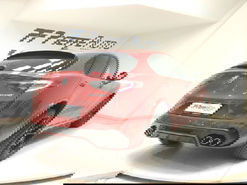 Alfa Romeo Stelvio usata a Teramo (4)