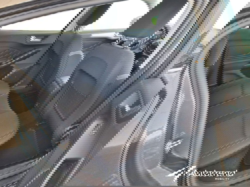 Ford Focus usata a Bari (14)