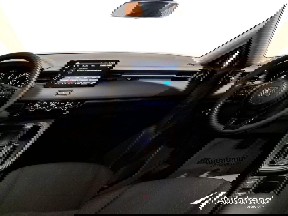 Honda HR-V usata a Bari (10)