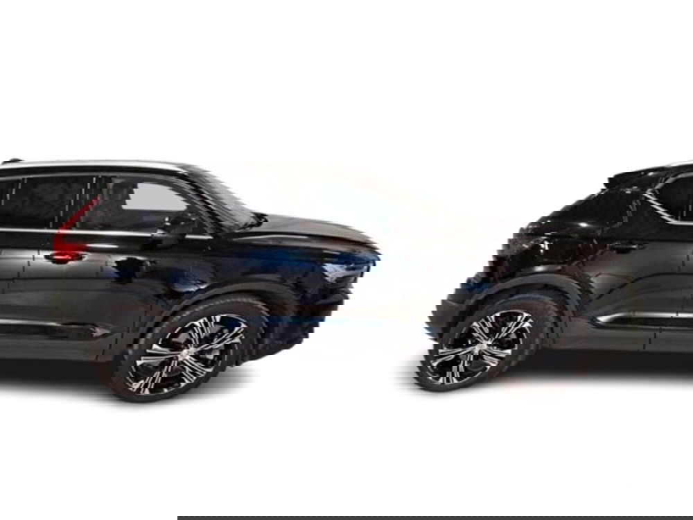 Volvo XC40 usata a Bari (4)