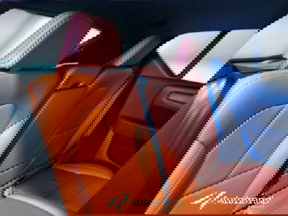 Volvo XC40 usata a Bari (9)